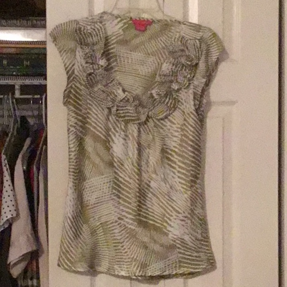 CLOSET CLEAN OUT green white silk top sleeveless